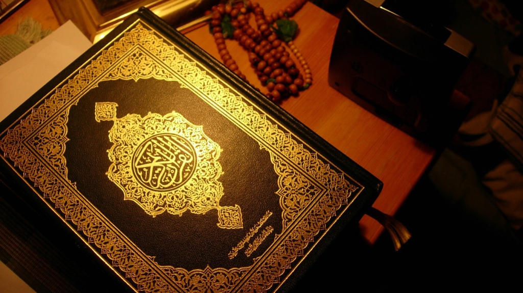 Origin-of-the-Holy-Quran-Signifying-the-History-of-Islamic-Culture